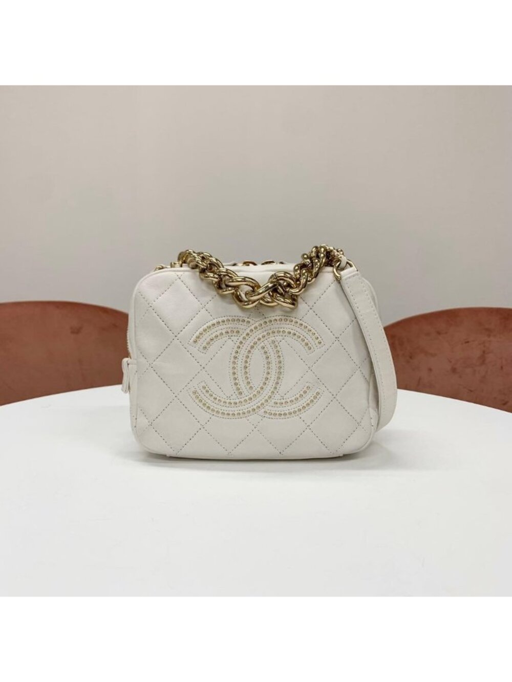 Chanel Quilted CC Logo Lambskin Chain Shoulder Bag